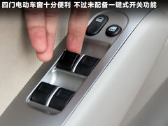 2011款 1.5L 自动 豪华版