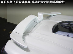 2010款 3.3L 自动 豪华型