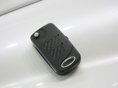 2010款 3.3L 自动 豪华型
