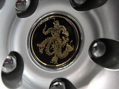 2010款 3.3L 自动 豪华型