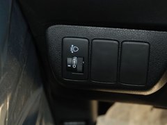 2011款 1.5L 自动 豪华版