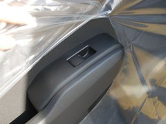 2011款 1.5L 自动 豪华版