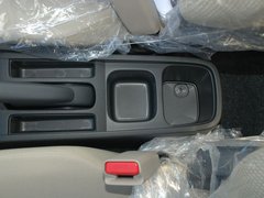 2011款 1.5L 自动 豪华版