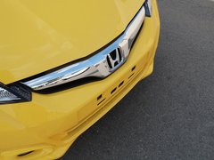 2011款 1.5L 自动 豪华版