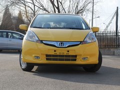 2011款 1.5L 自动 豪华版