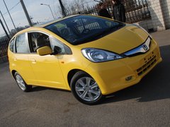 2011款 1.5L 自动 豪华版