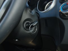 2011款 1.5L 自动 豪华版