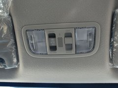 2011款 1.5L 自动 豪华版