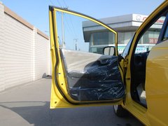 2011款 1.5L 自动 豪华版
