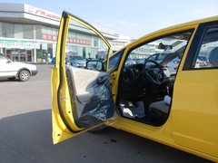 2011款 1.5L 自动 豪华版