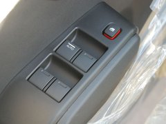 2011款 1.5L 自动 豪华版