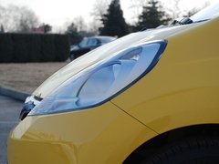 2011款 1.5L 自动 豪华版
