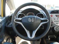 2011款 1.5L 自动 豪华版