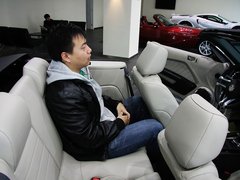 2010款 3.7L自动 敞篷版