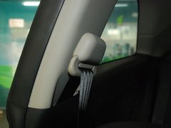 2011款 1.6L 自动 豪华版