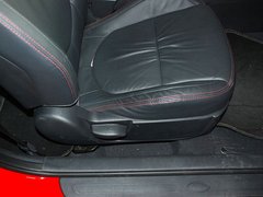 2011款 1.6L 自动 豪华版