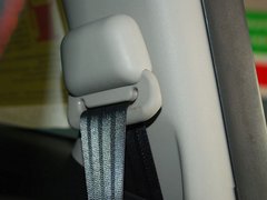 2011款 1.6L 自动 豪华版