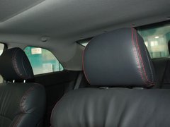 2011款 1.6L 自动 豪华版