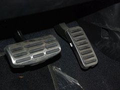 2011款 1.6L 自动 豪华版