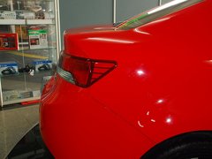 2011款 1.6L 自动 豪华版