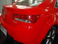 2011款 1.6L 自动 豪华版