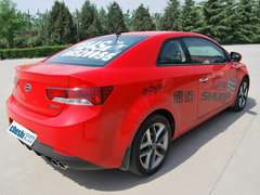2011款 2.0L 自动 运动版