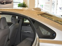 2011款 2.0 DCT 智雅版