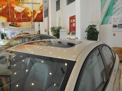 2011款 2.0 DCT 智雅版