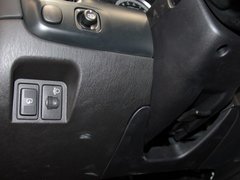 2010款 2.3L 四驱版 5座