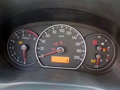 2011款 1.6L 自动 舒适型