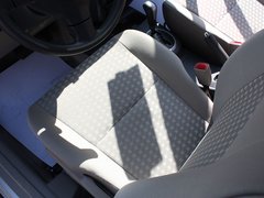 2011款 1.6L 自动 舒适型