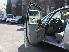 2011款 1.6L 自动 舒适型