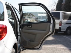 2011款 1.6L 自动 舒适型