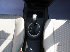 2011款 1.6L 自动 舒适型