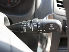 2011款 1.6L 自动 舒适型
