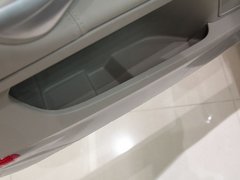 2011款 2.3L 自动 豪华型