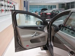 2011款 2.3L 自动 豪华型