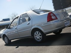 2011款 三厢 1.6L 手动 科技型