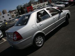 2011款 三厢 1.6L 手动 科技型