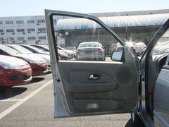2011款 三厢 1.6L 手动 科技型