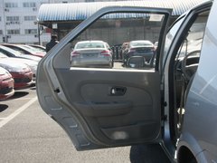 2011款 三厢 1.6L 手动 科技型