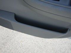 2011款 三厢 1.6L 手动 科技型