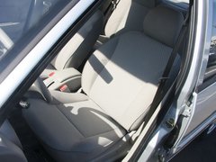 2011款 三厢 1.6L 手动 科技型