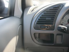 2011款 三厢 1.6L 手动 科技型