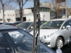 2011款 三厢 1.6L 手动 科技型