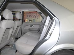 2011款 三厢 1.6L 手动 科技型