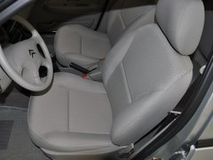 2011款 三厢 1.6L 手动 科技型