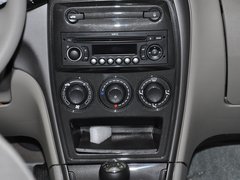 2011款 三厢 1.6L 手动 科技型