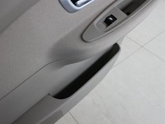 2011款 三厢 1.6L 自动 科技型