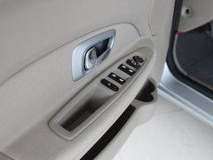 2011款 三厢 1.6L 自动 科技型